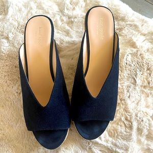 Kate spade New York wedge Shoes 4” heel 1” Platform NWOT Navy blue and tan